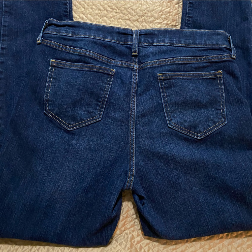 3/ $20 Old Navy The Sweetheart Jeans 8 Reg 30x30 - Picture 3 of 7